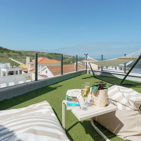 With Ocean View Villa Lourinhã