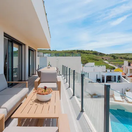 With Ocean View Villa Lourinhã