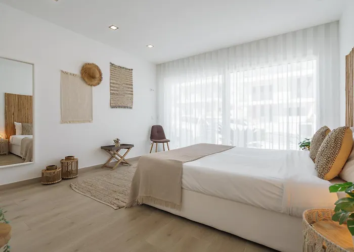 With Ocean View Villa