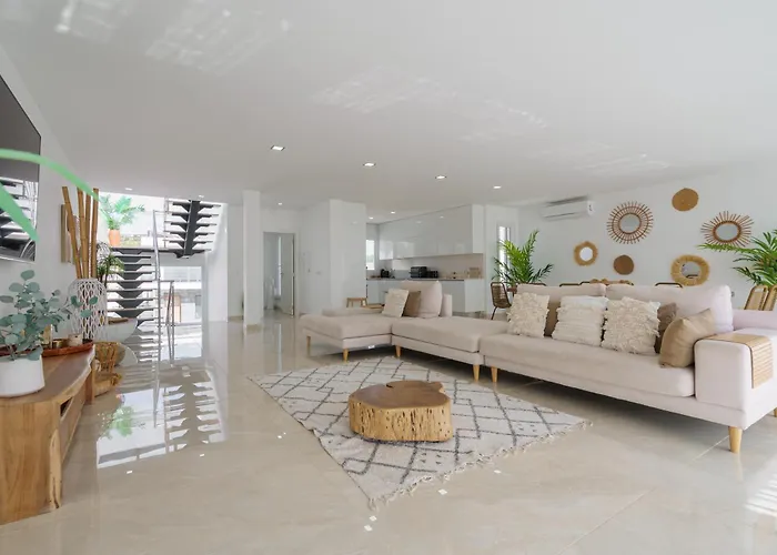 With Ocean View Lourinhã